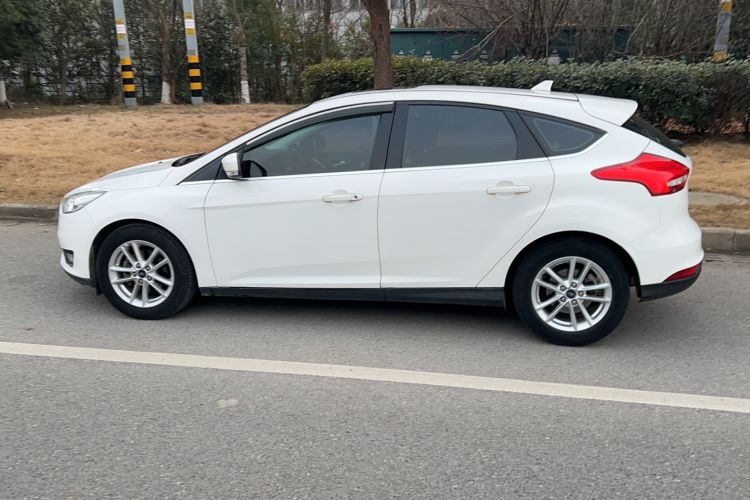 Used Ford Focus 2015 Hatchback EcoBoost 180 Automatic Elite Model
