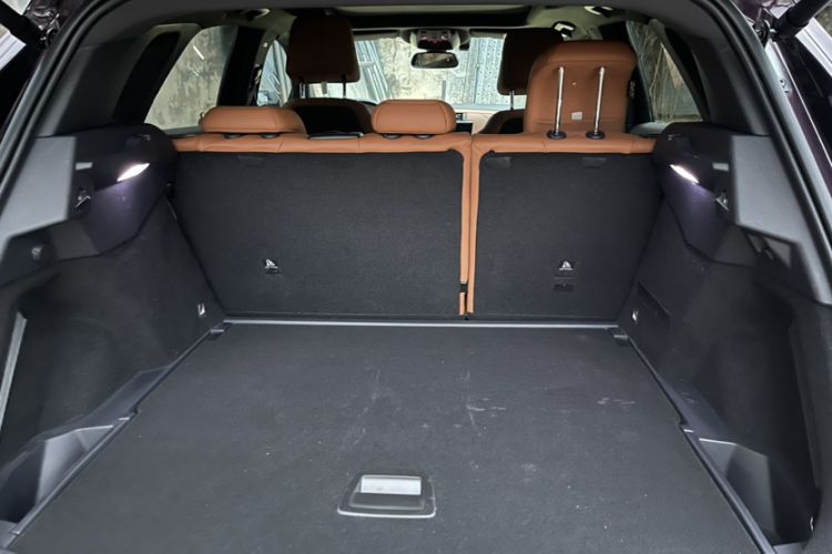 Used DS 7 2018 45THP Rivoli Pioneer Edition Trunk