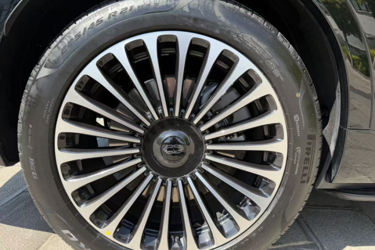 Used Hima AITO M9 2025 Extended-Range Ultra Version 52 kWh 6-Seater Exterior 7