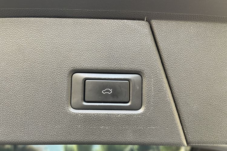 Used Chery Tiggo 9 2023 2.0T Dual-Clutch Two-Wheel Drive Luxury Edition 7 Seats