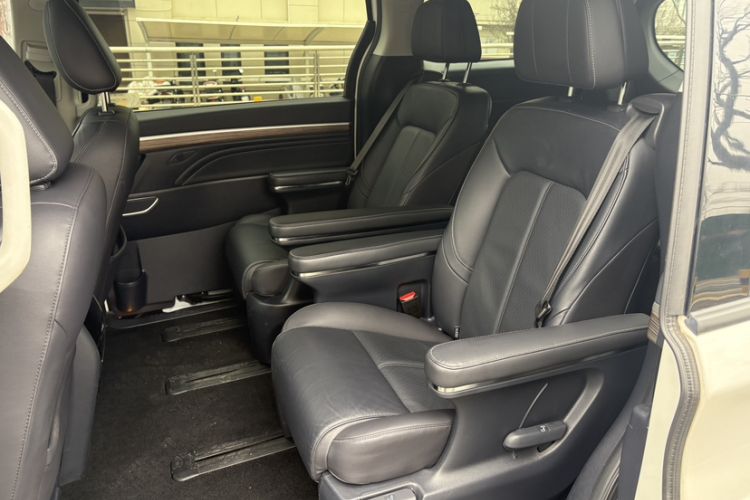 Used GAC Trumpchi M8 2021 Lingxiu Series 390T Deluxe Edition Interior 3