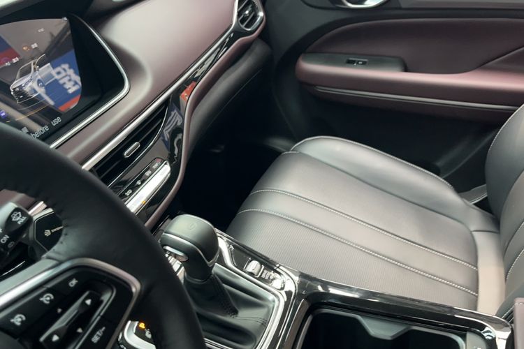 Used GAC Trumpchi M6 2023 PRO 270T DCT Luxury Edition
