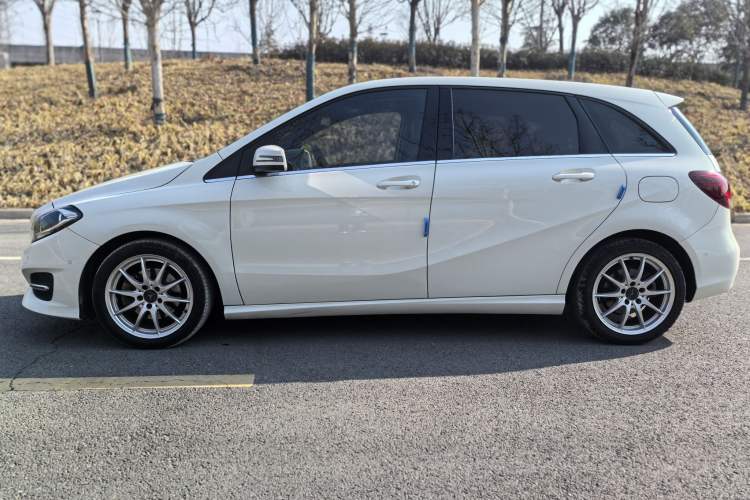 Used Mercedes-Benz B-Class 2015 B 200 Sport Edition