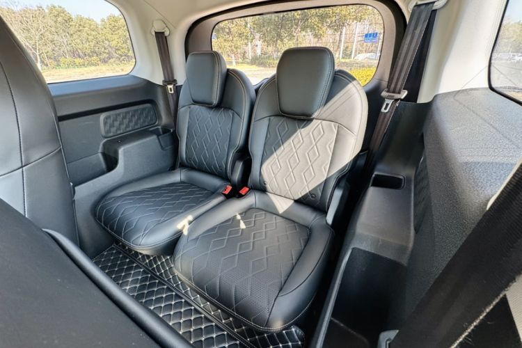 Used Baojun KiWi EV 2023 DJI Edition Lithium Iron Phosphate