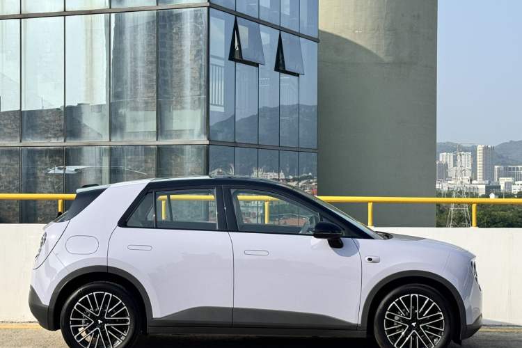 Used firefly 2025 Illuminated Edition