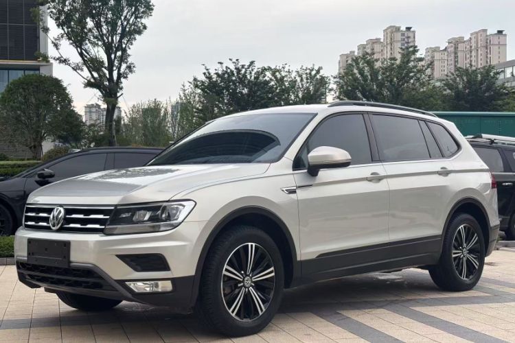 Used Volkswagen Tiguan L 2019 330TSI Automatic Two-Wheel Drive Luxury Edition China VI Standard