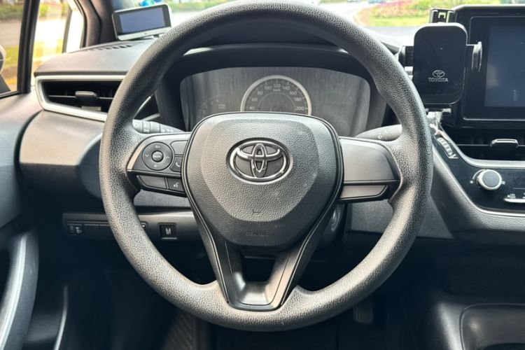 Used Toyota Levin 2022 Facelift TNGA 1.5L CVT Progressive Edition Interior 3