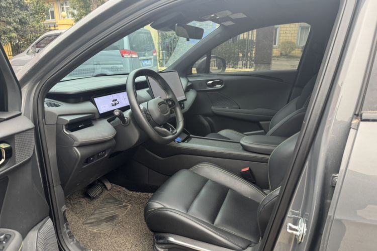 Used Lynk & Co 06 2025 Renew 1.5T Pro
