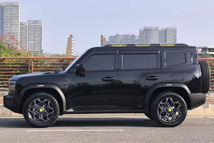 Used JETOUR Traveler 2023 2.0T All-Wheel Drive CrossPRO+ Exterior 7