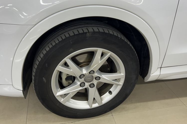 Used Audi Q3 2018 30th Anniversary Edition 30 TFSI Fashion Model Exterior 3