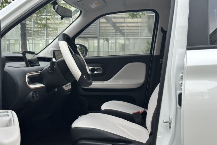 Used Chery QQ Domi 2025 Model 305km Comfort Edition Left Front Seat