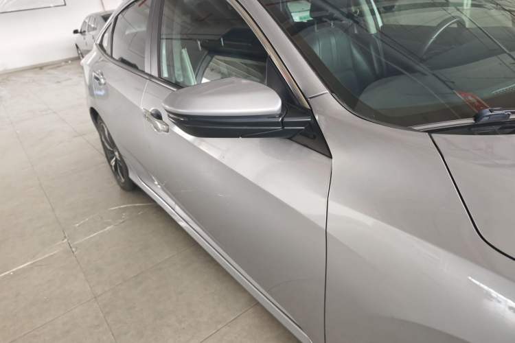 Used Honda Civic 2016 220TURBO CVT Prestige Edition