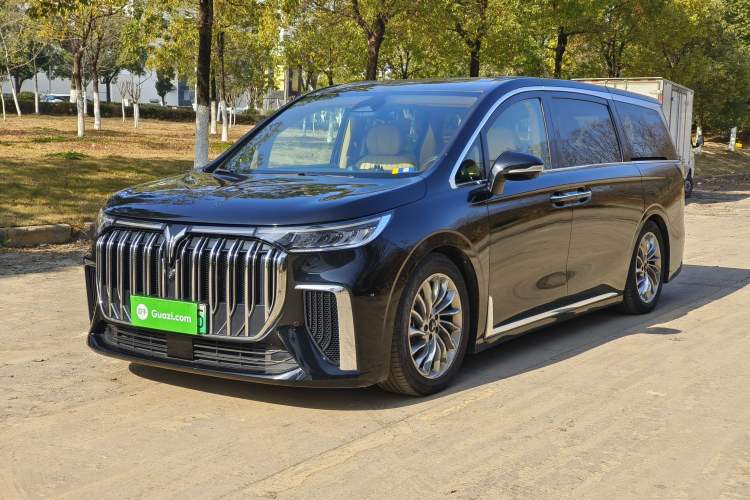 Used VOYAH Dream 2024 PHEV Ultra-Long Range Flagship Edition