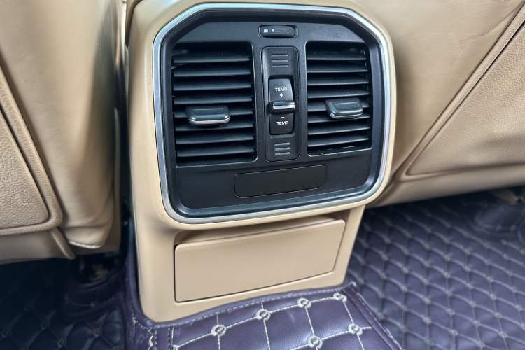 Used Porsche Macan 2016 Macan 2.0T