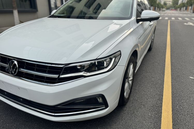 Used Volkswagen Bora 2021 1.5L Automatic Comfort Smart Connect Edition Left Front Headlight