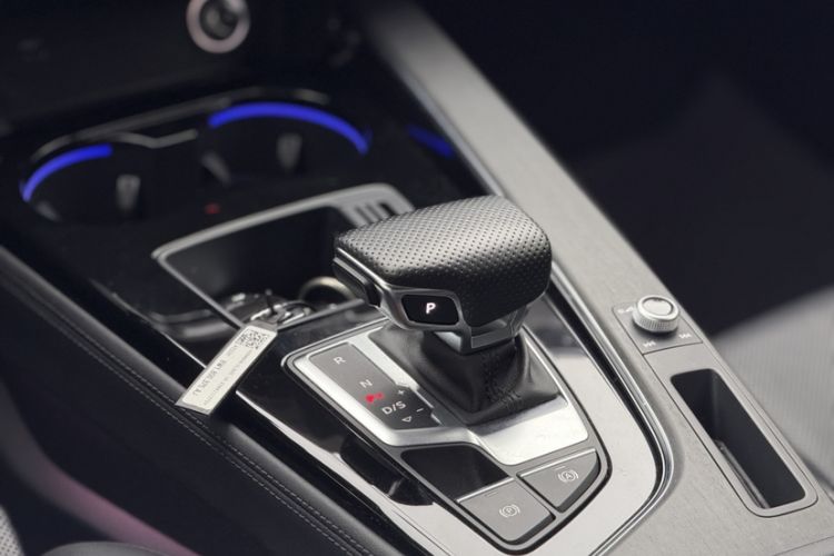 Used Audi A4L 2024 40 TFSI Luxury Dynamic Edition Interior 6