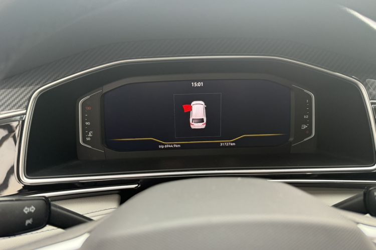 Used Volkswagen Tiguan L 2023 Facelifted 380TSI Automatic All-Wheel Drive R-Line Plus Version 7-Seater