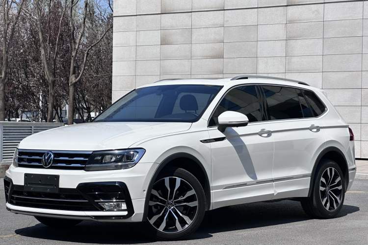 Used Volkswagen Tiguan L 2021 330TSI Automatic Two-Wheel Drive R-Line Enhanced Edition