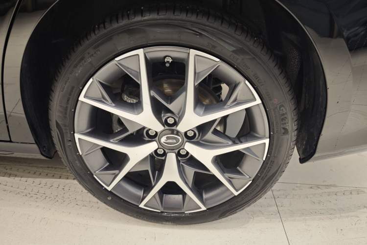 Used GAC Trumpchi EMPOW 2023 Shadow Leopard H Smart Hybrid Edition