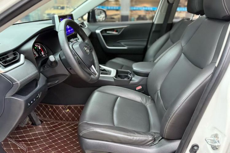 Used Toyota RAV4 2020 2.0L CVT 4x4 Trend Edition
