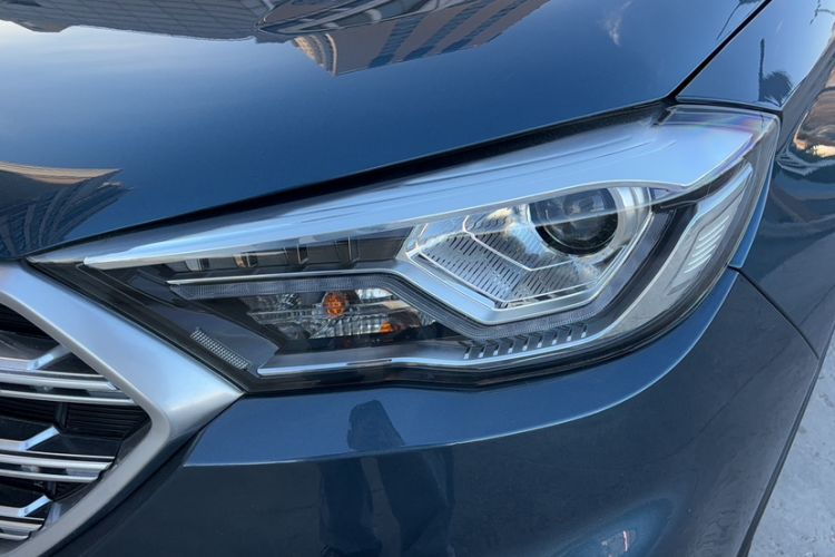 Used Sinotruk VGV U70 2020 1.5T Automatic Smart Enjoyment Elite Version 7 Seats
