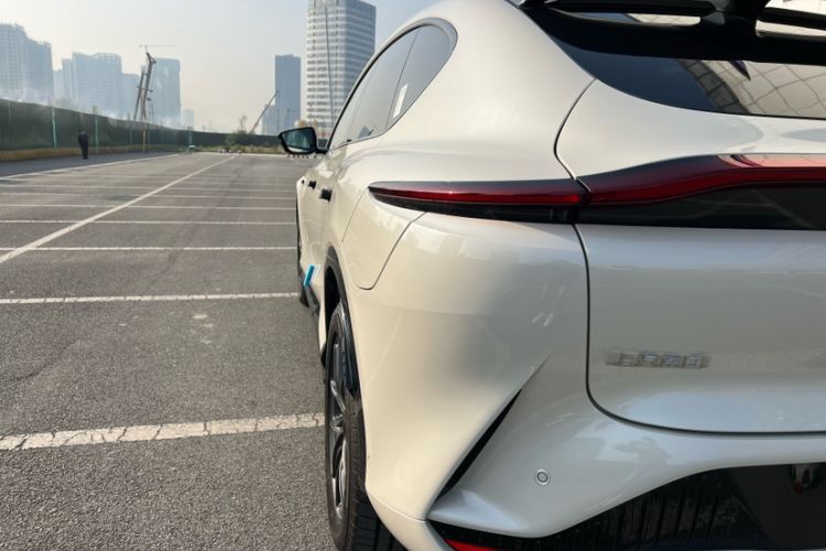 Used IM LS7 2024 90 kWh Max Elite Rear-Drive Version