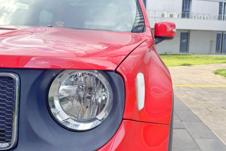 Used Jeep Renegade 2018 Connected Large Screen Version 180T Automatic High-Energy Edition