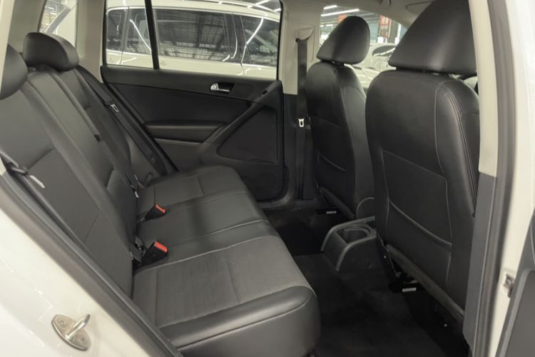 Used Volkswagen Tiguan L 2013 1.8TSI Automatic Two-Wheel Drive Trend Edition