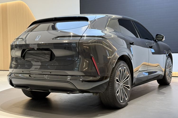 Used Avatr 07 2024 Max Extended-Range Edition Exterior 6