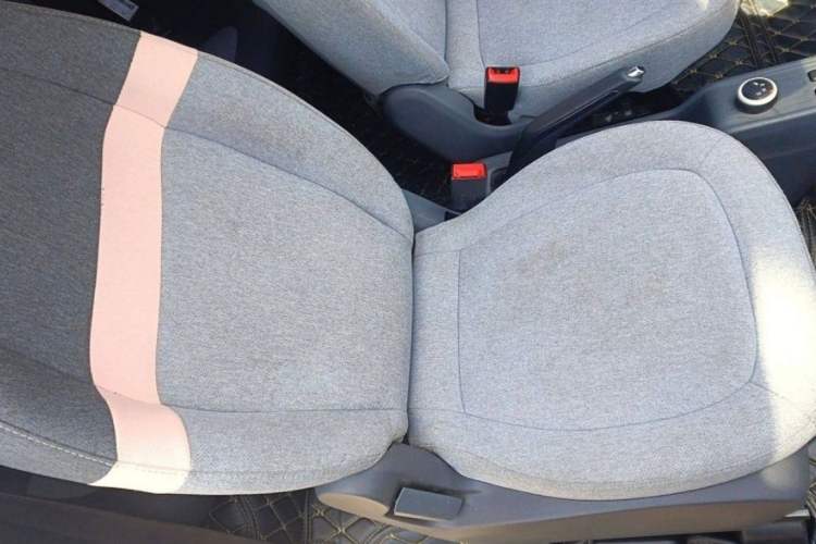 Used Wuling Hongguang MINIEV 2022 Macaron Premium Model – Lithium Ternary Battery Interior 10