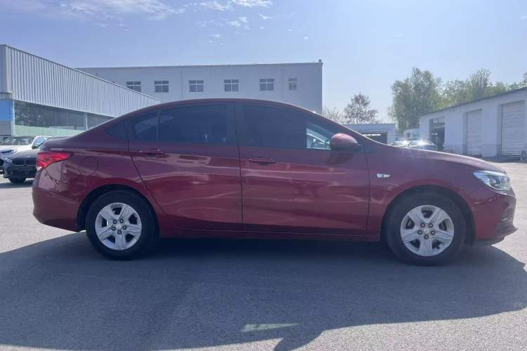 Used Chevrolet Cavalier 2019 320 Automatic Enjoyment with Sunroof Exterior 3