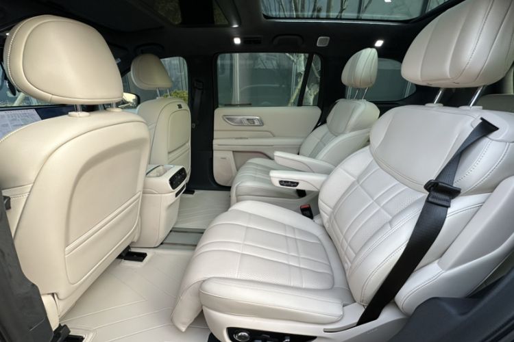 Used Deepal S09 2025 Four-Wheel Drive Ultra+ Custom Edition