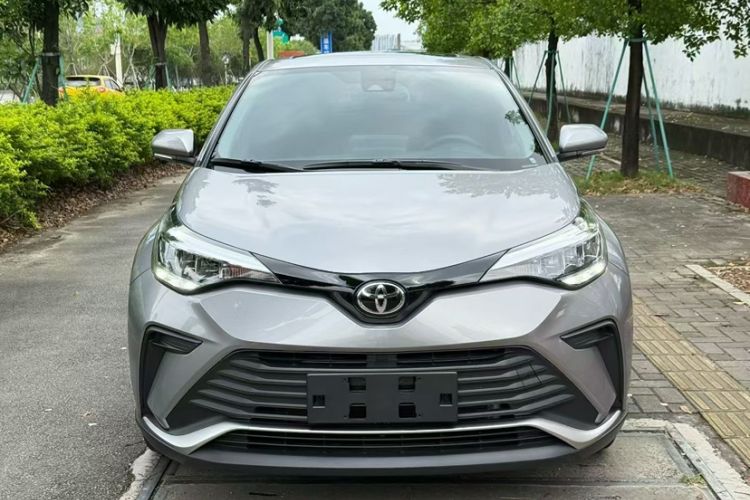 Used Toyota IZOA 2021 2.0L Yixing Version