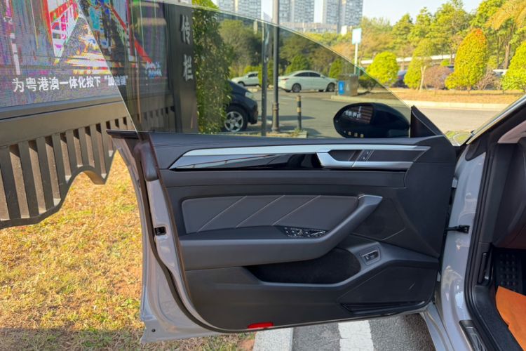 Used Volkswagen FAW-Volkswagen CC 2021 380TSI Striking Edition