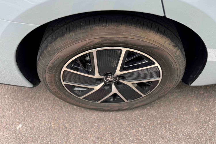 Used BYD Qin L 2025 DM-i Smart Drive 120KM Superior Model