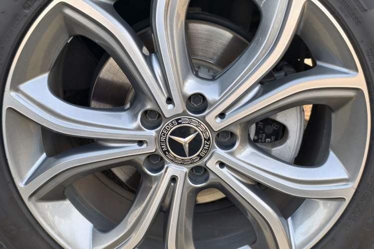 Used Mercedes-Benz E-Class 2021 E 300 L Sporty and Stylish Model