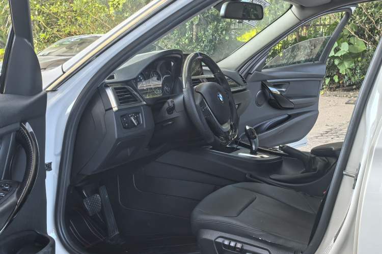 Used BMW 3 Series 2016 320Li Fashion Model