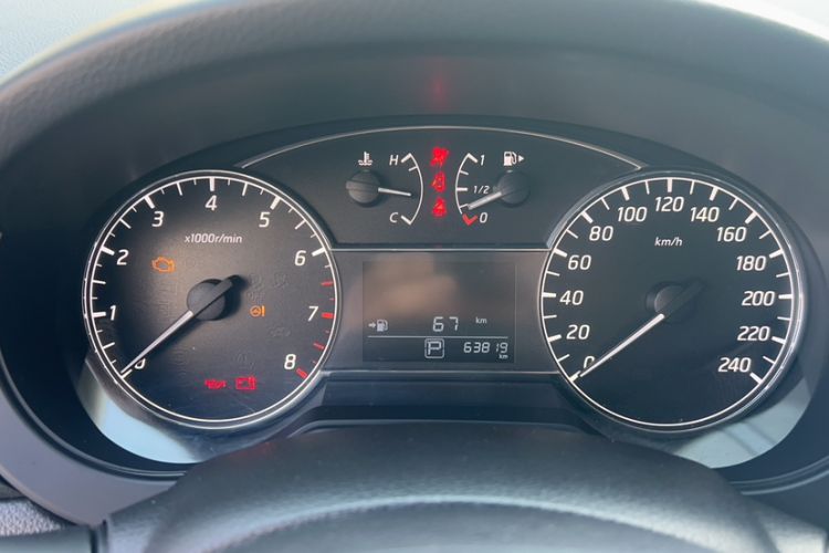 Used Nissan Tiida 2016 1.6L CVT Cool Dynamic Edition
