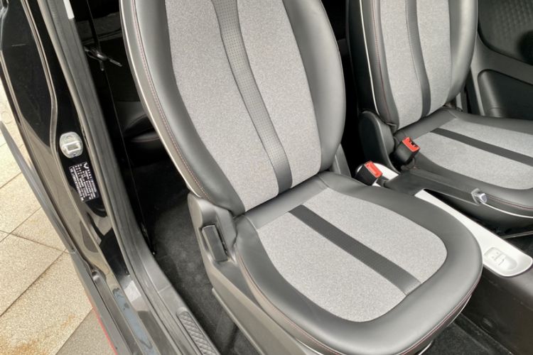 Used Wuling Hongguang MINIEV 2022 GAMEBOY 200km Gaming Edition with Lithium Iron Phosphate