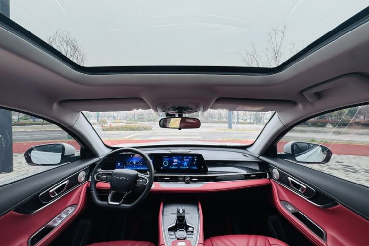 Used Chery Tiggo 7 PLUS 2023 Champion Edition 1.6 TGDI DCT Extraordinary Version Interior 4