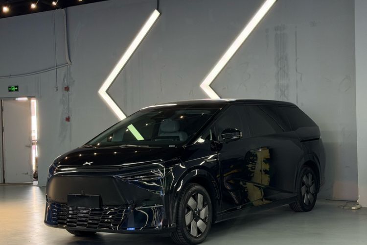 Used XPeng X9 2024 640 All-Wheel Drive High-Performance Max