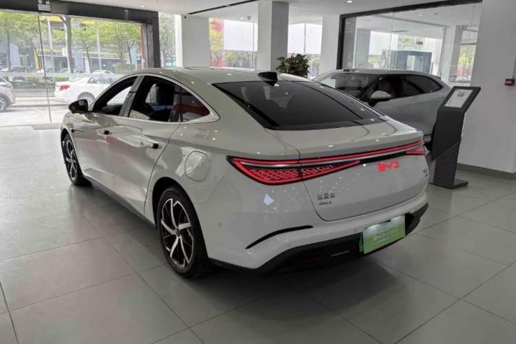 Used BYD Seal 07 DM-i 2026 DM-i 1.5T 230km Flagship Edition Exterior 3