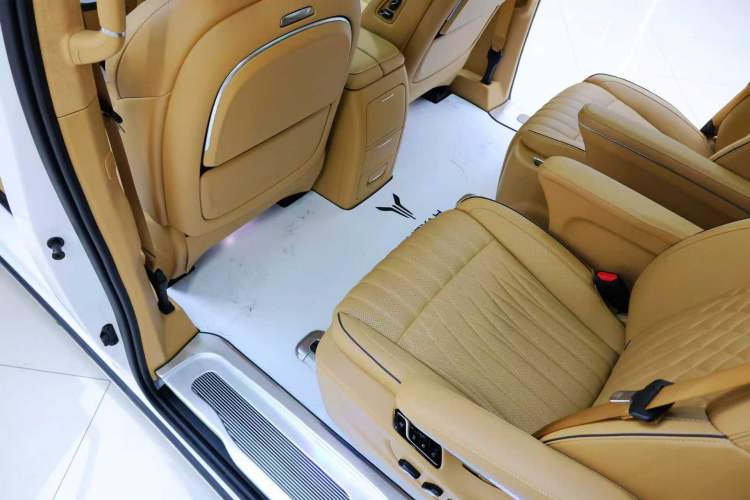 Used VOYAH Dream 2024 PHEV Ultra-Long Range Flagship Edition