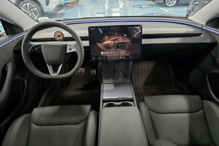 Used Tesla Model 3 2024 High-Performance All-Wheel-Drive Version