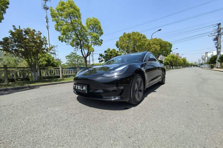 Used Tesla Model 3 2020 Long-Range Rear-Wheel-Drive Version