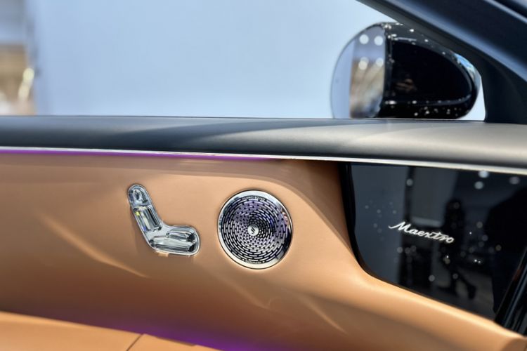 Used Hima S800 2025 Model, Range-Extended Starlight Executive Edition, 4 Seats