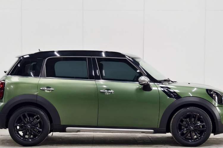 Used MINI Countryman 2016 1.6T COOPER ALL4 Fun Equipment Enthusiast Exterior 8