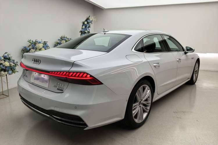 Used Audi A7L 2024 45 TFSI quattro Luxury Edition
