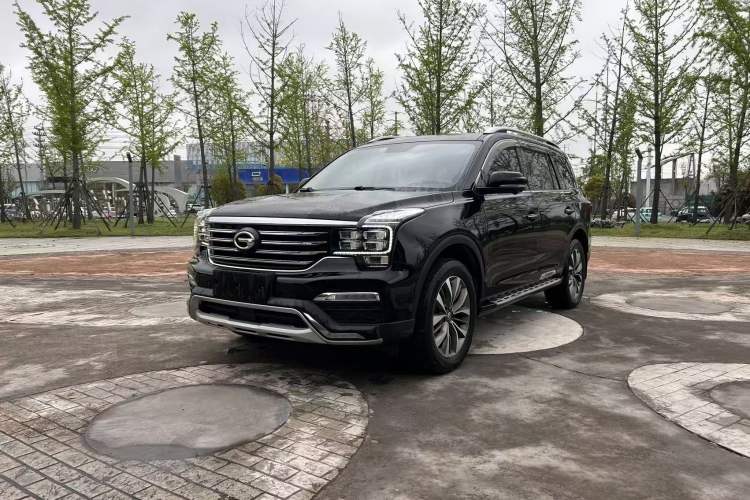 Used GAC Trumpchi GS8 2017 320T Two-Wheel Drive Luxury Smart Connectivity Version (7 Seats)