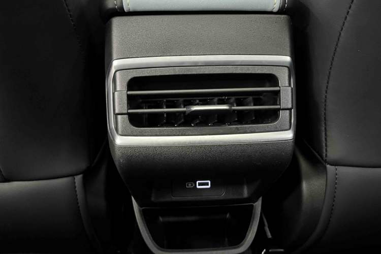 Used Geely Auto Emgrand L 2022 1.4T CVT Ultimate Model